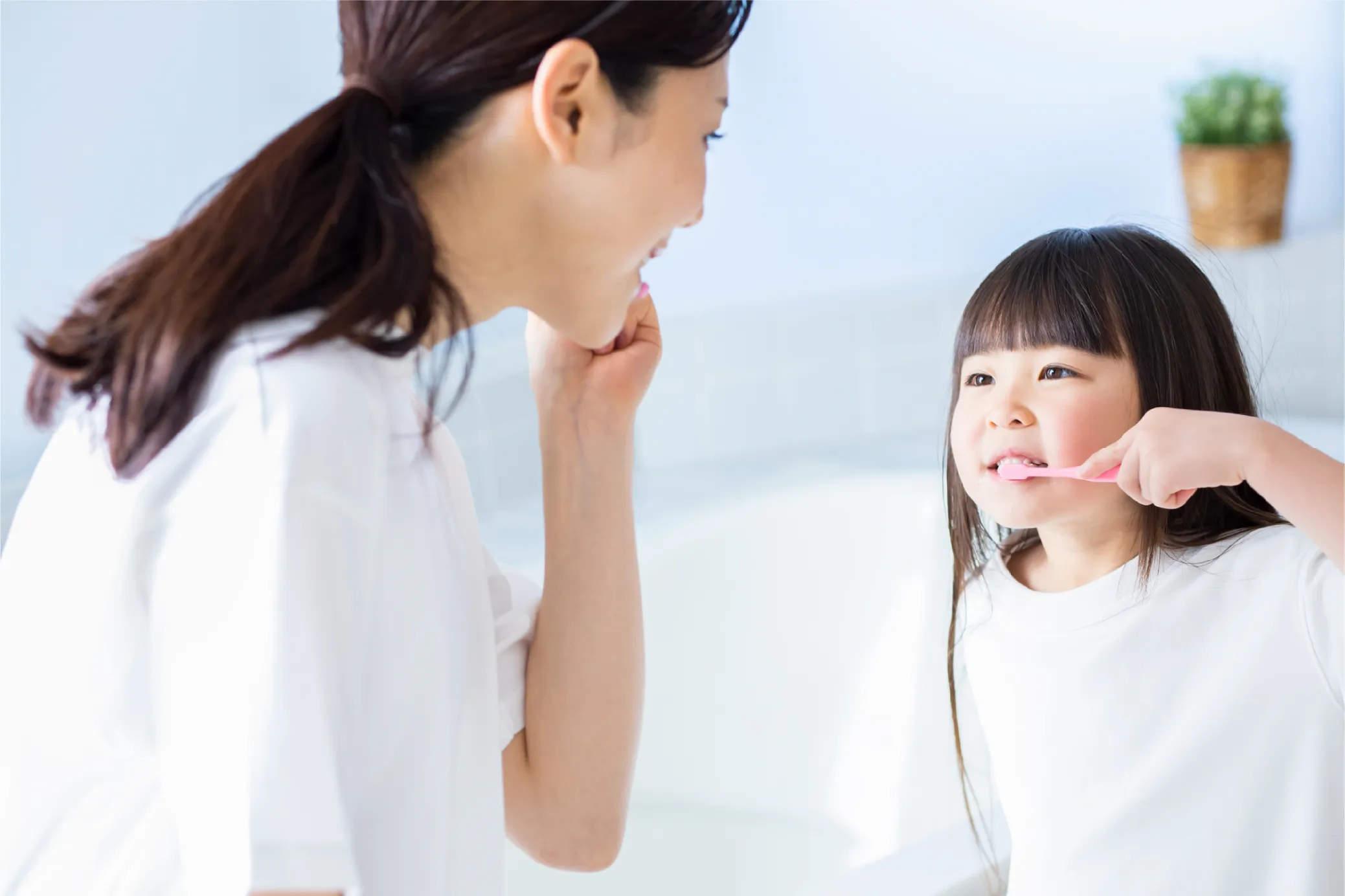 お口の健康管理をお子さんに任せていませんか？