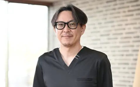 歯科医師 薄井 陽平