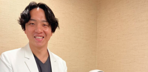 歯科医師 小林 秀治