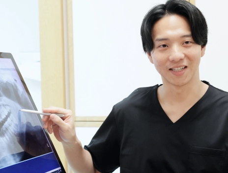 歯科医師 小林 秀治