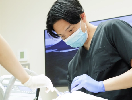 歯科医師 小林 秀治