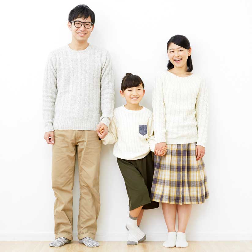噛み合わせを考えている健康家族